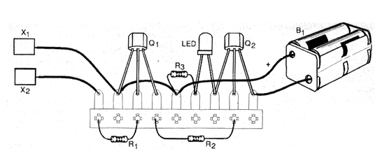 Figura 2 - Montaje del aparato en un pequeño puente de terminales aislados.
Figura 2 - Montaje del aparato en un pequeño puente de terminales aislados.